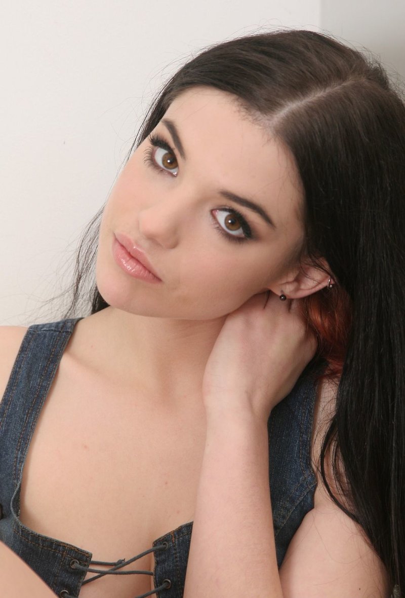 Лиана, 22